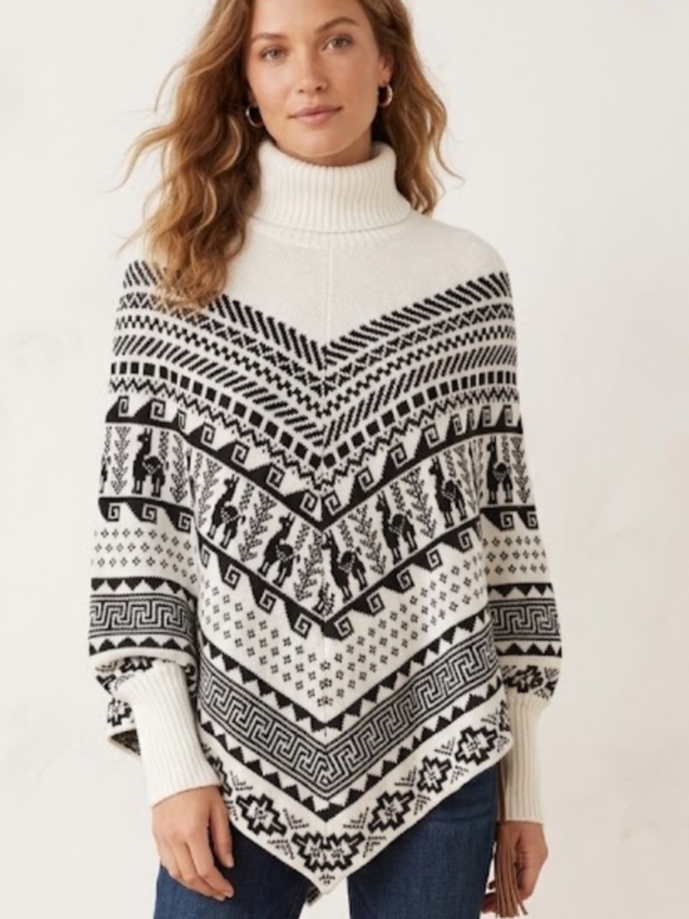 🇪🇸🐠Poncho sweater llama aztec fair isle nordic white black turtleneck